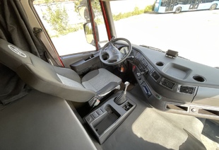 HONGYAN GENLYON SAIC-IVECO 8×4 (МРМ 40т) КМУ UMM 816T (8т)